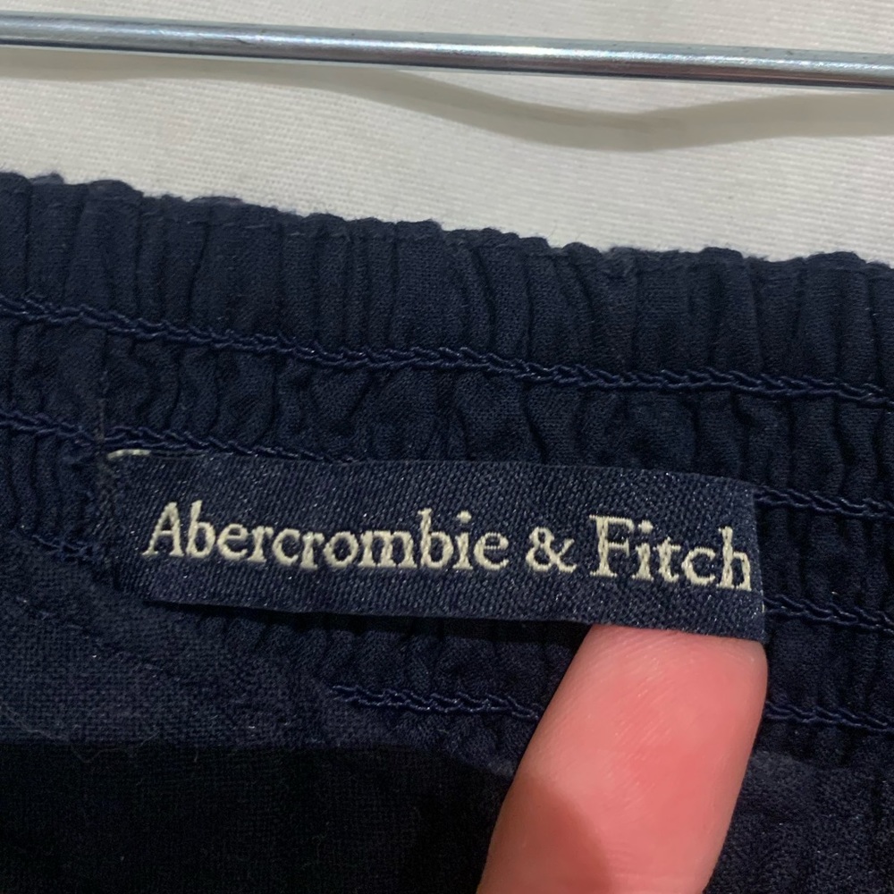 Abercrombie & Fitch Flower Tube Top - Picture 3 of 4